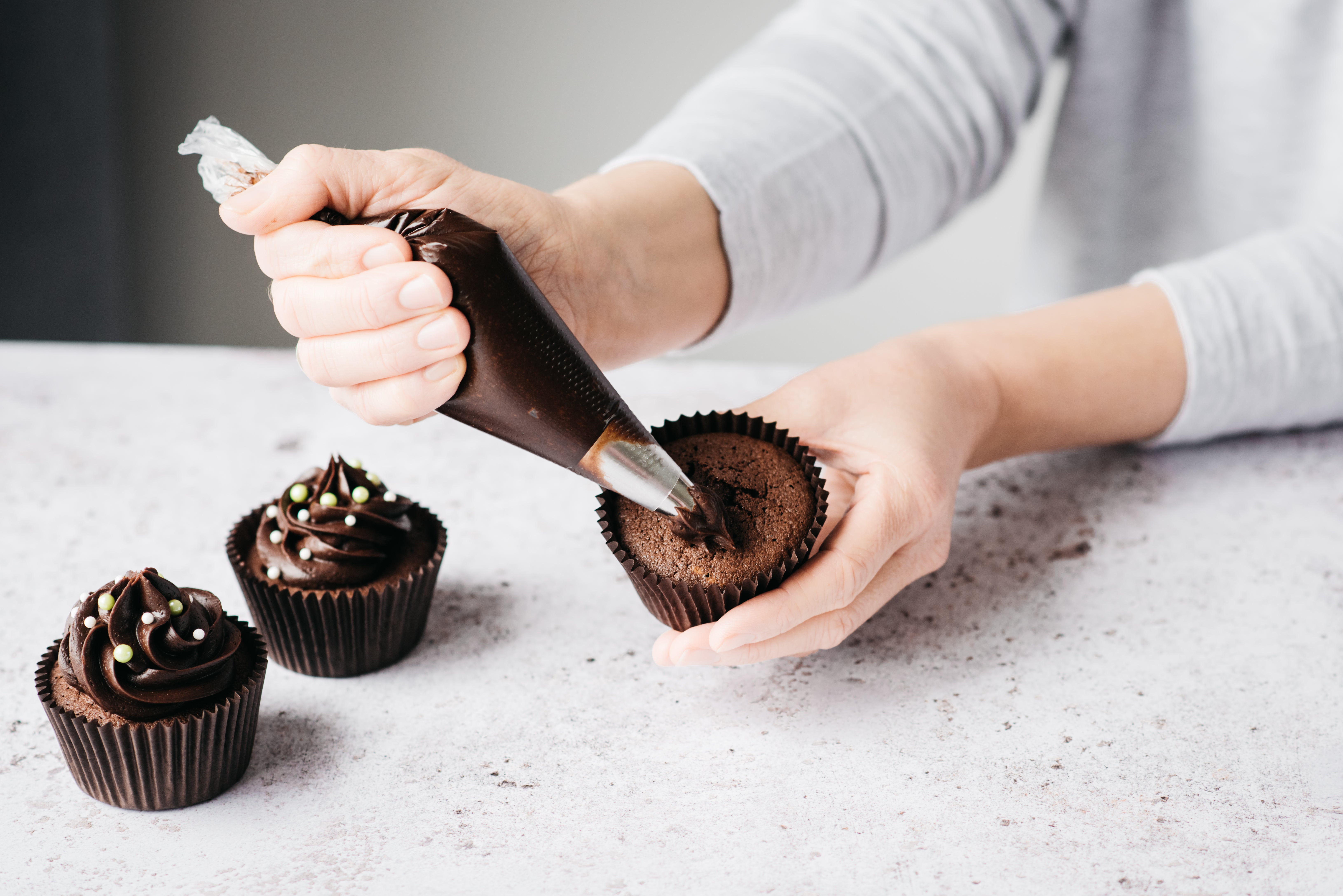 Mary Berry Chocolate Cupcake Recipe | How To Make Quick & Easy Cupcakes ...